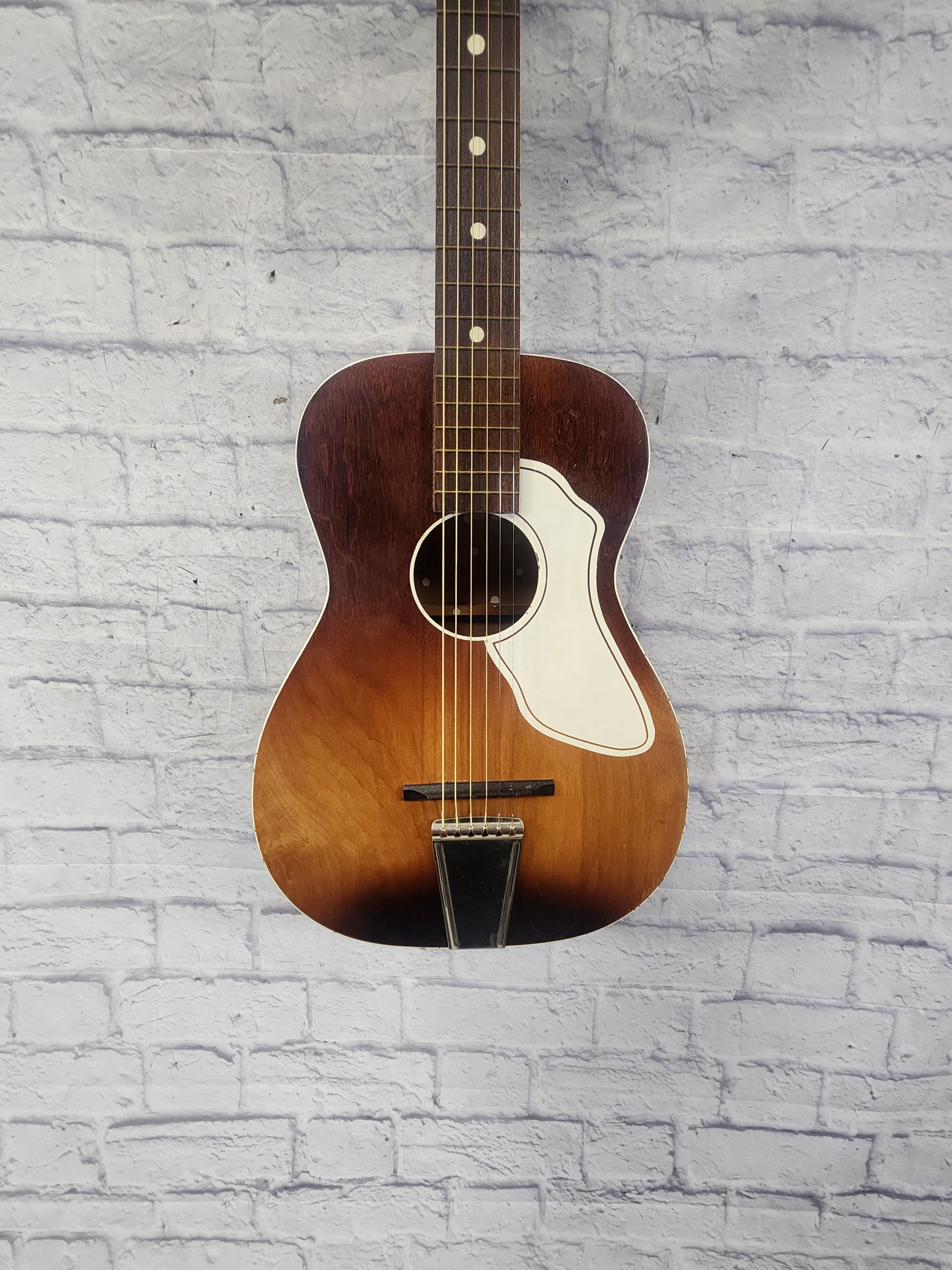 Airline Vintage S-68-WN Parlor Acoustic Guitar - Evolution Music