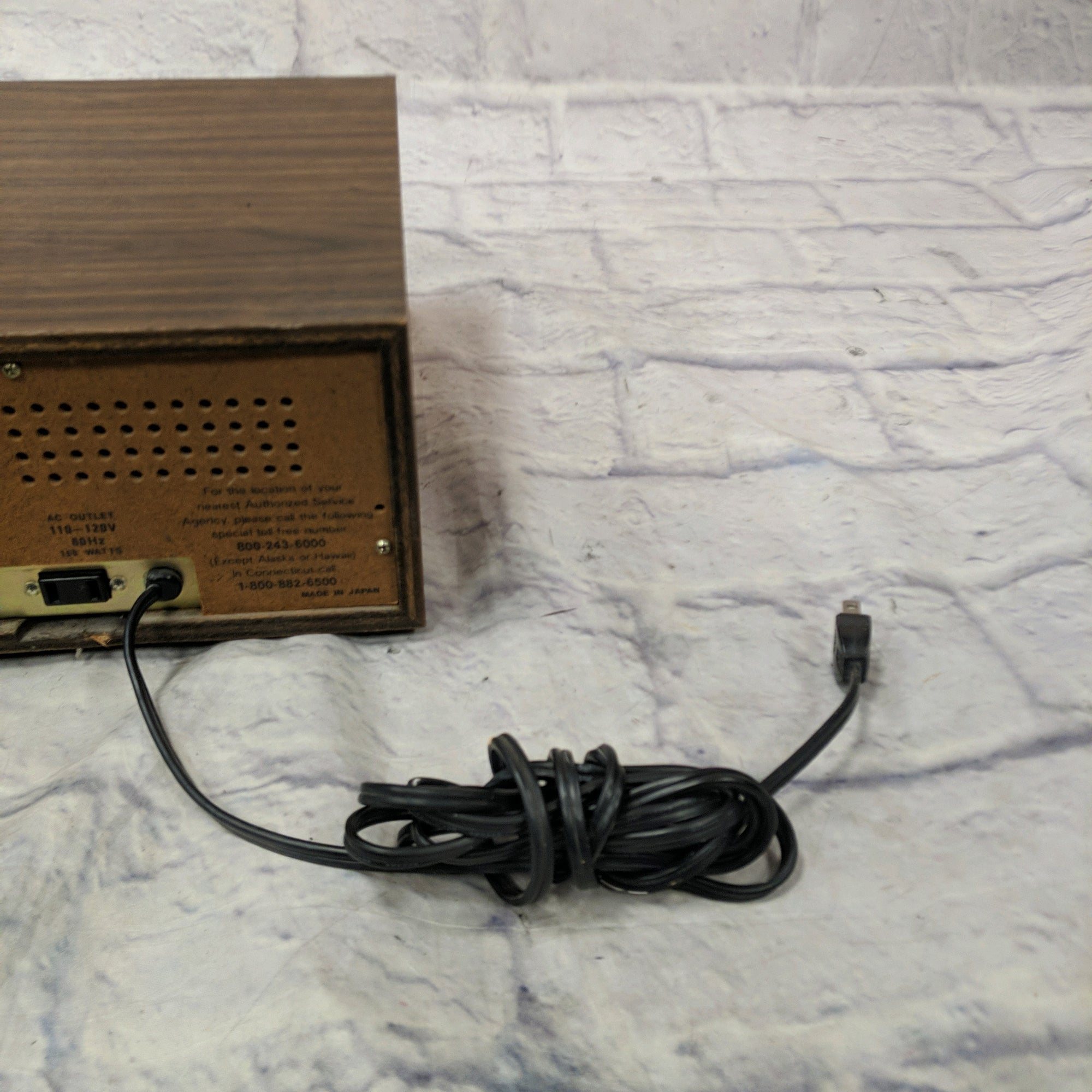 Soundesign Sound Design 4494C FM-AM Stereo Receiver