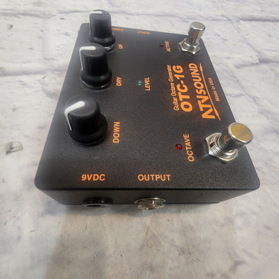 NTN Sound OTC-1G Guitar Octave Generator  Pitch pedals