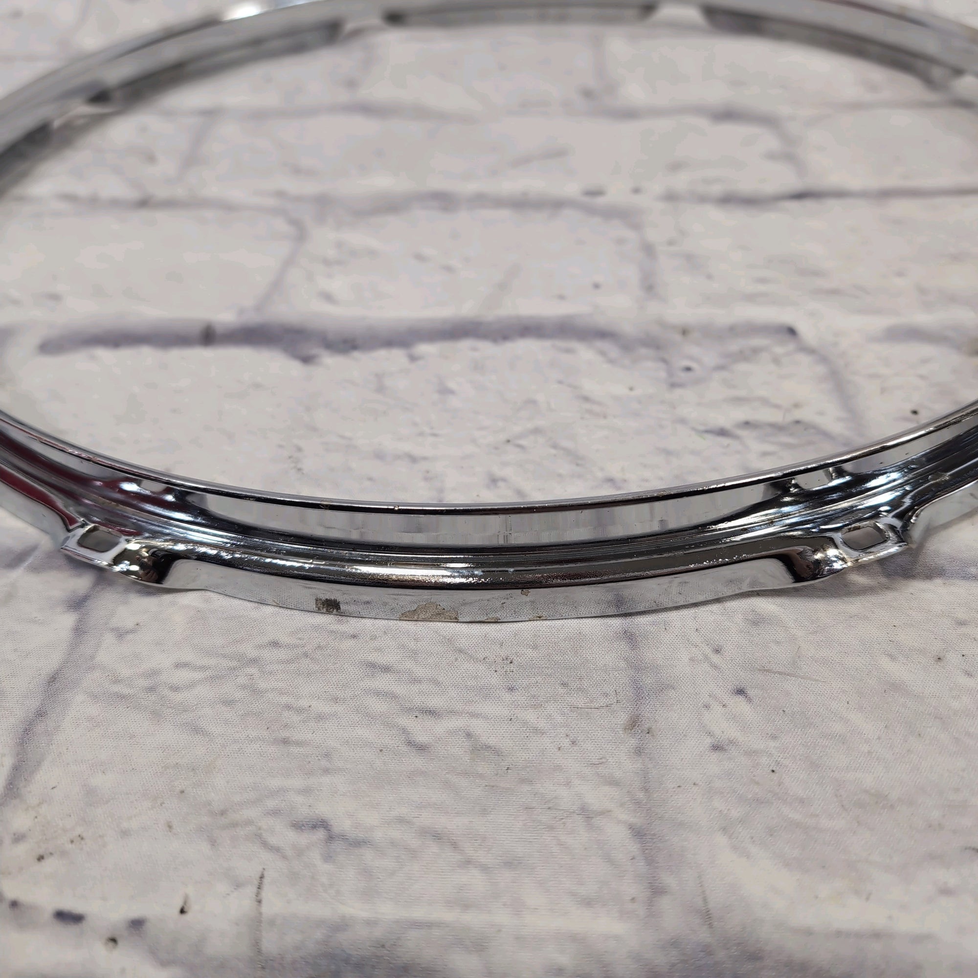Unknown 16in 8 Lug Drum Hoop Pair