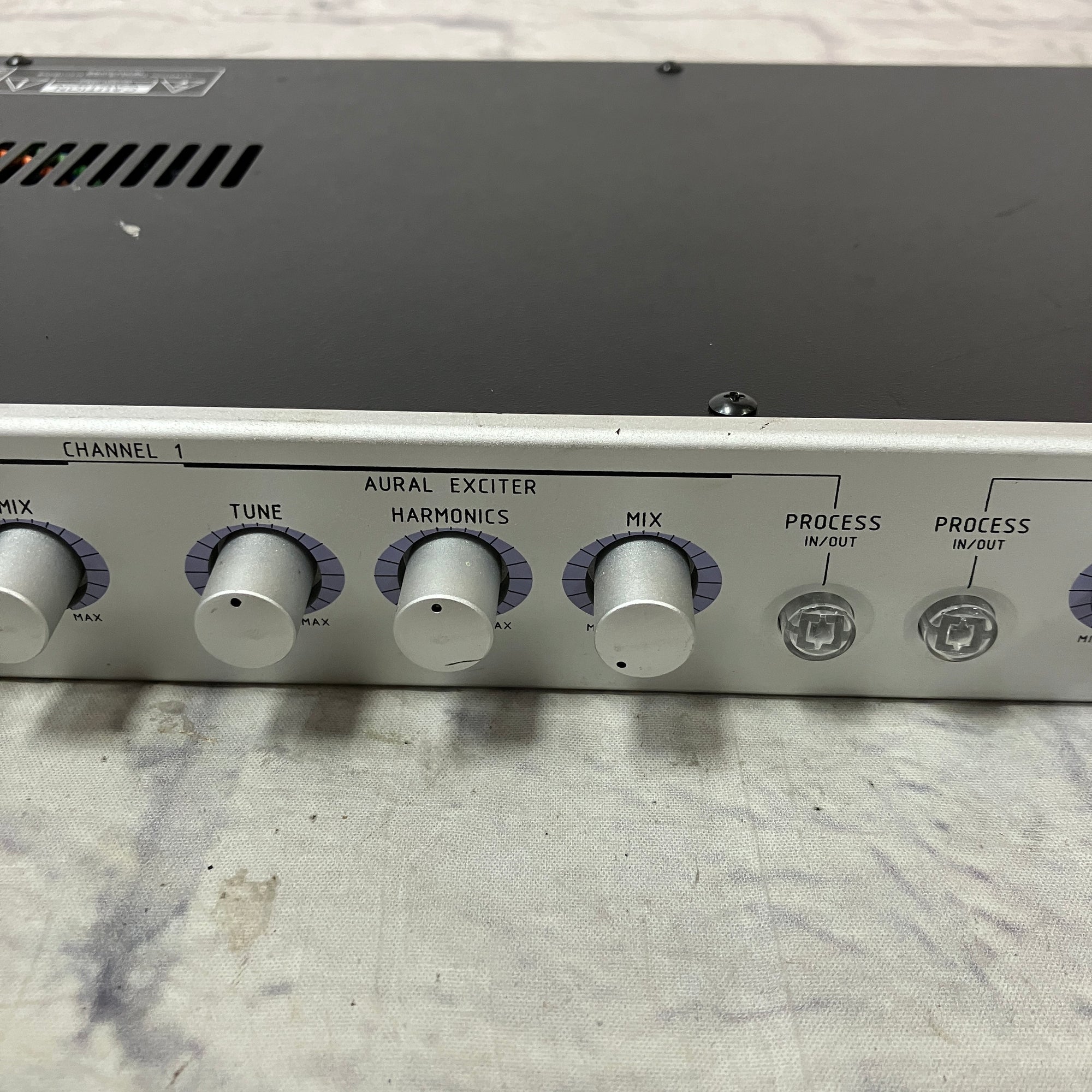 Aphex 204 Aural Exciter Rack Unit