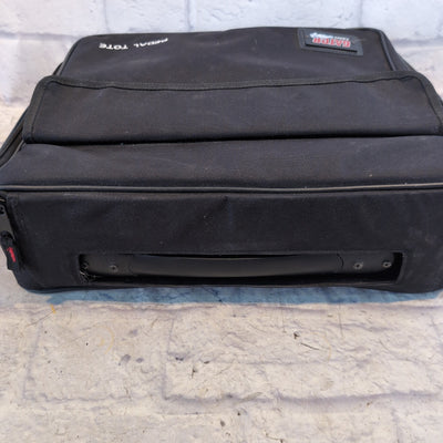 Gator Pedal Tote Pedal Board with Power Supply and Bag
