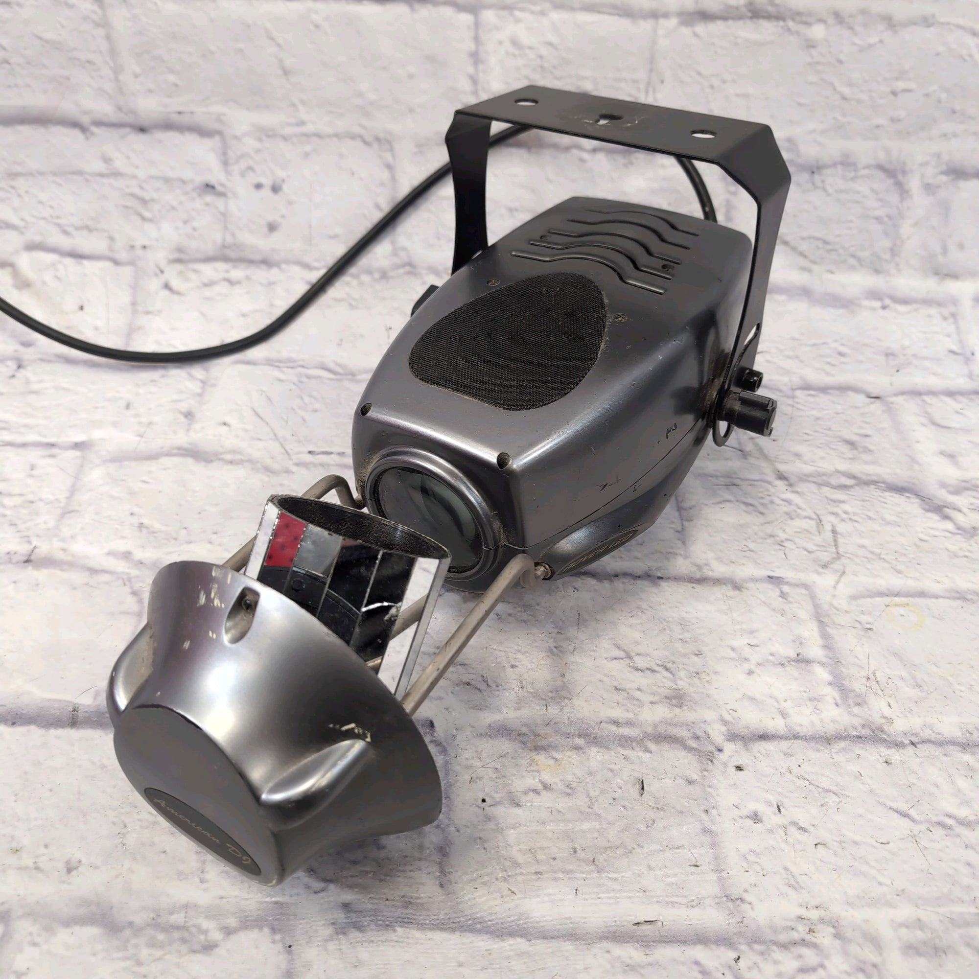 American DJ Rover LED Rolling Head Effect Light