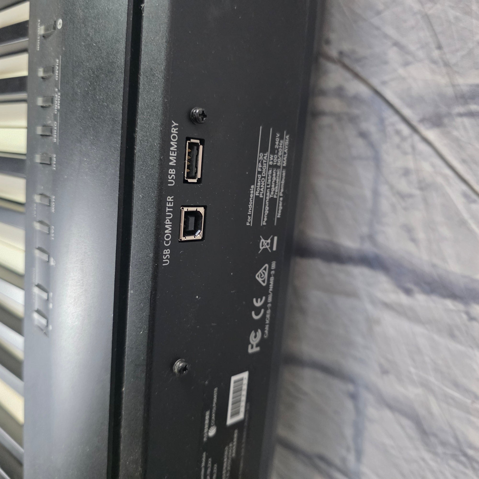 Roland FP-30 Digital Piano