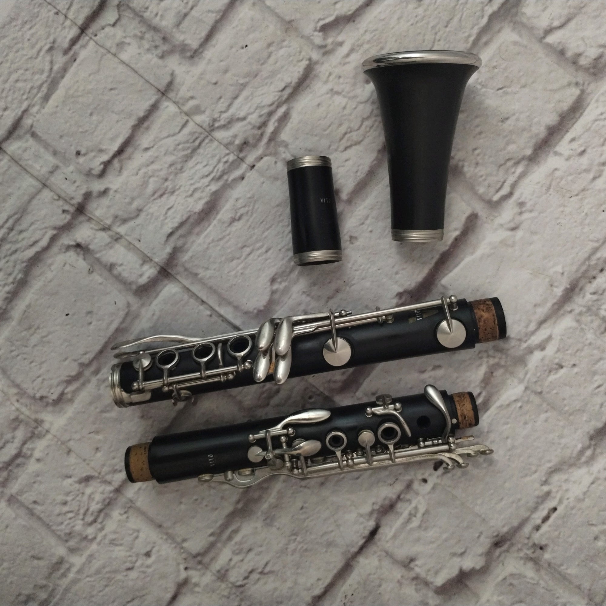 Vito 7214 Clarinet W/ Case