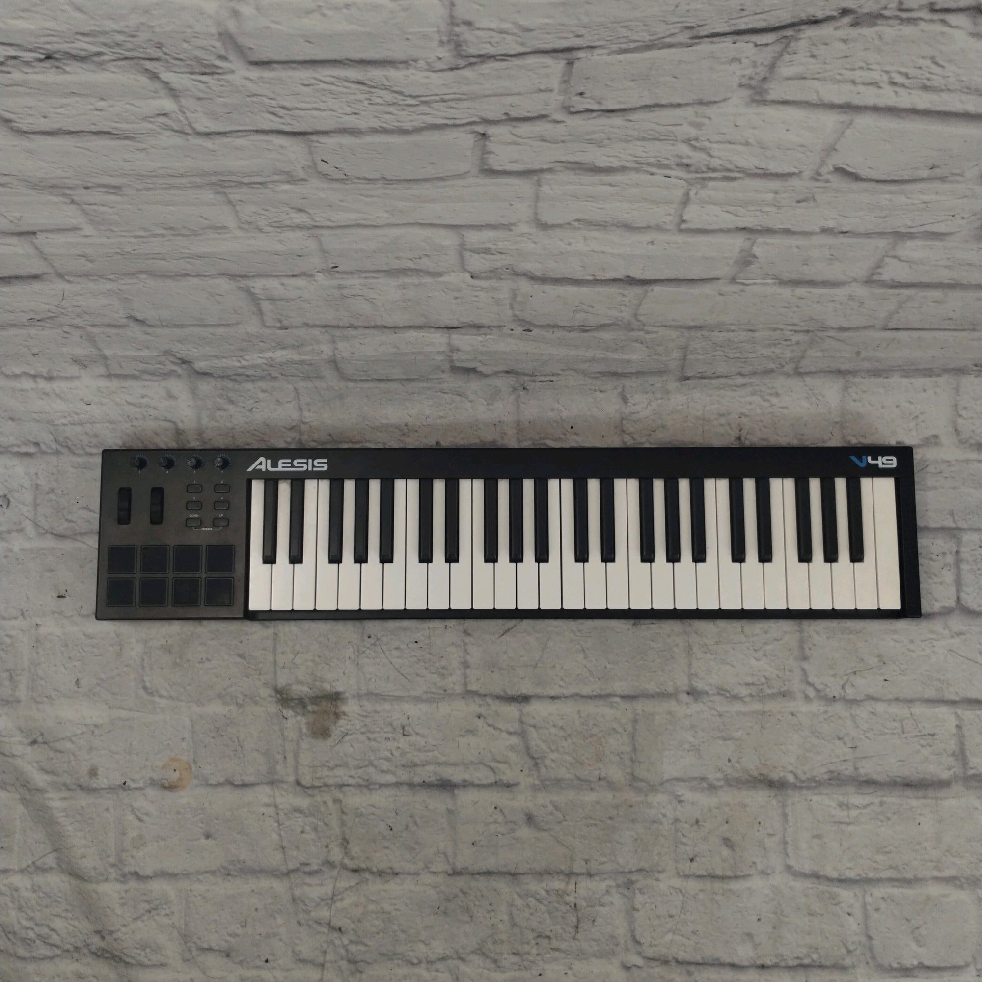 Alesis V49 Midi Keyboard