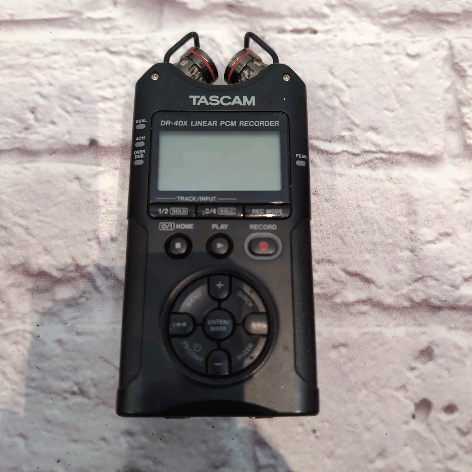 TASCAM DR-40X 4-Channel Portable Digital Field Recorder