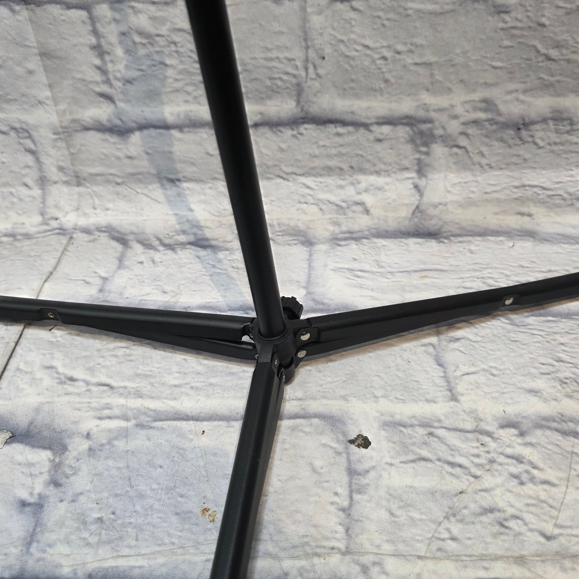 Unknown Portable / Foldable Music Stand With Case