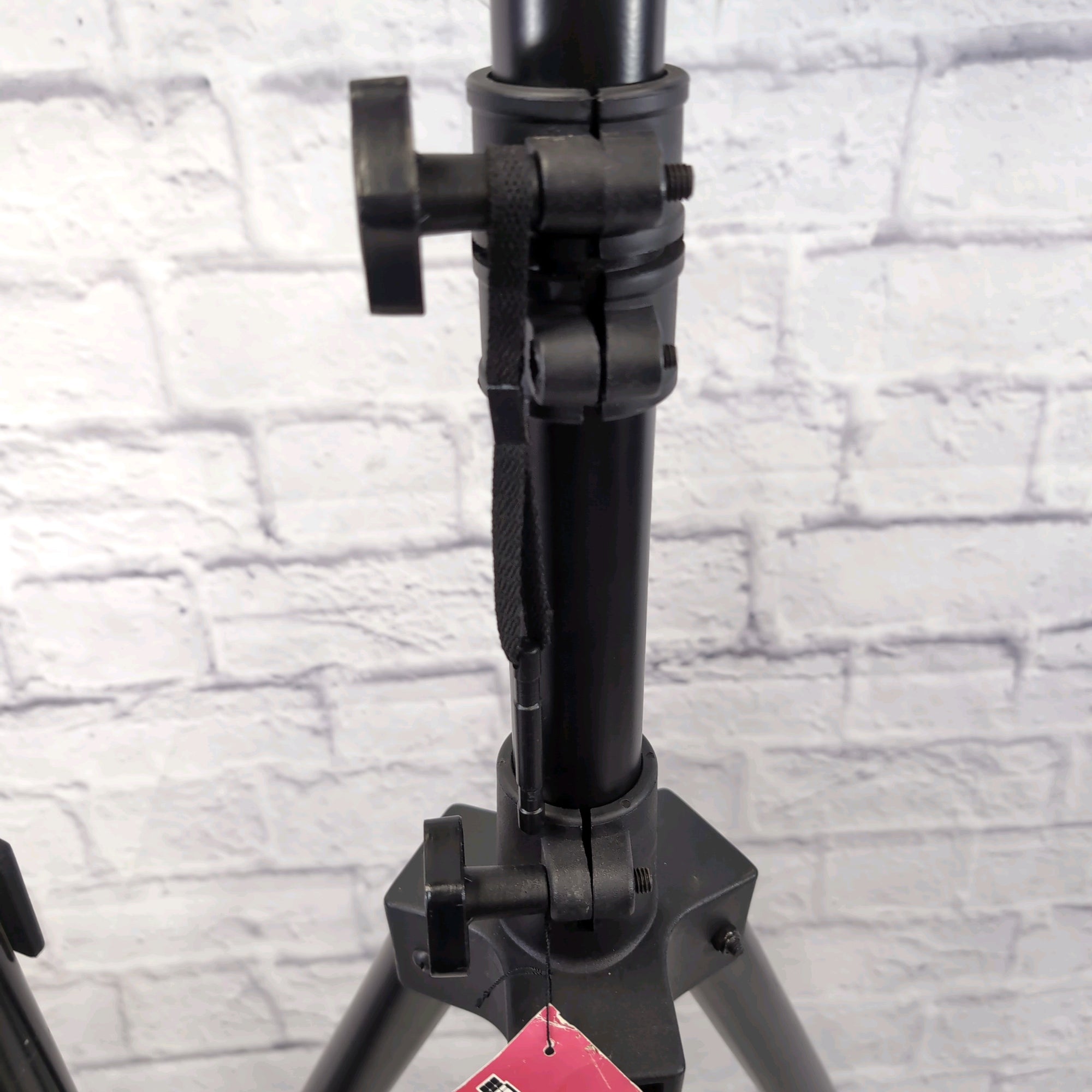 Ultra Speaker Stand