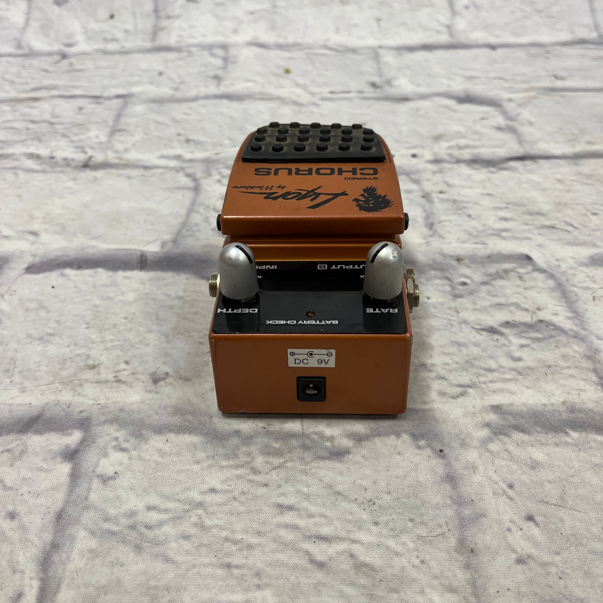Lyon Chorus Pedal