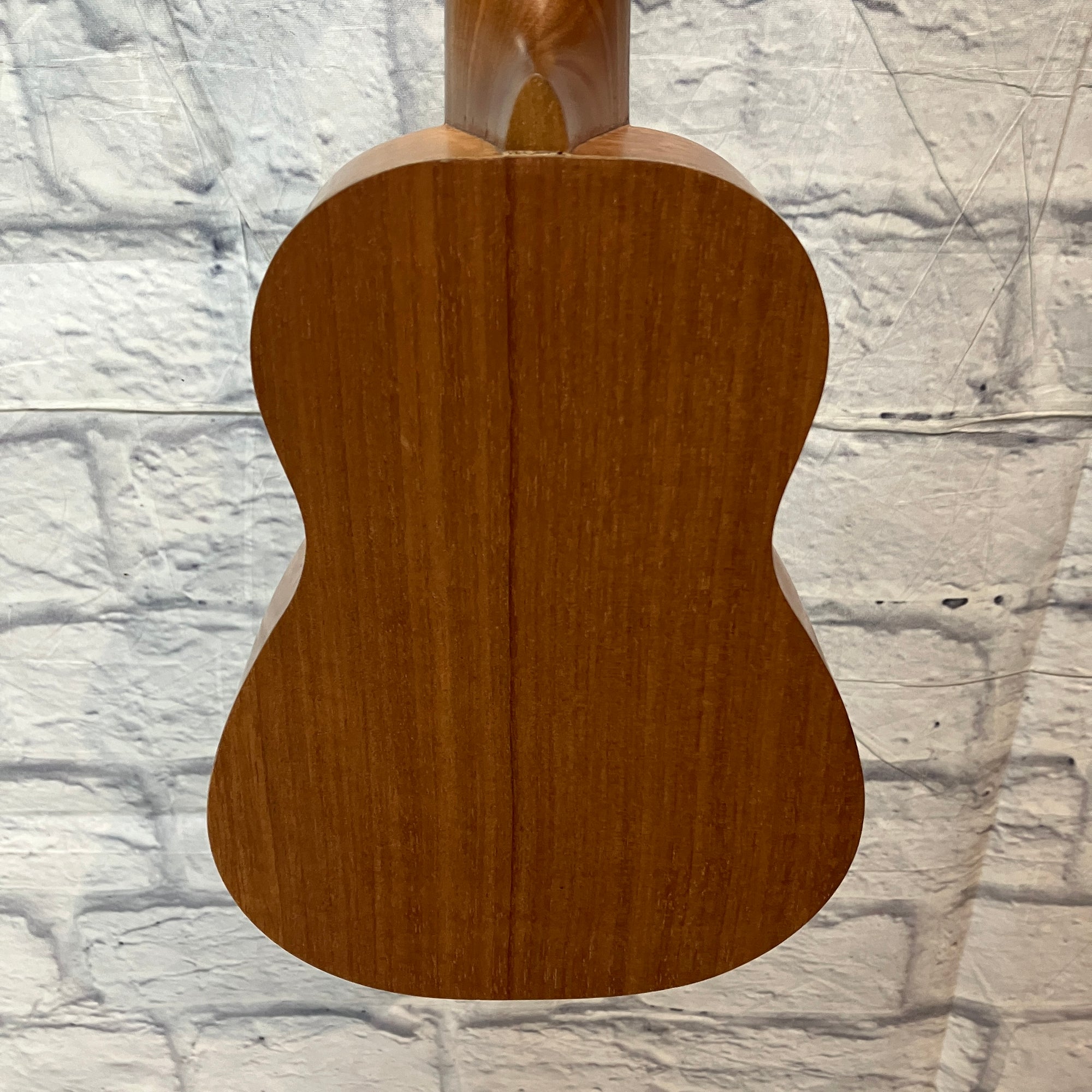 Kanile'a MS-4 Islander Soprano Ukulele w/ bag