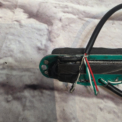 Unknown Twin-Rail "Hot Rails" Dual Coil Style Pickup