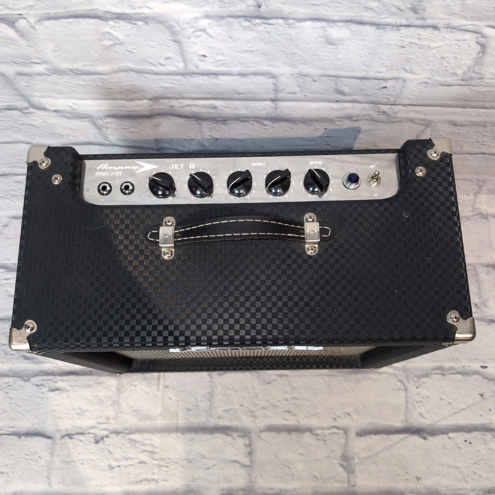 Ampeg Model J-12T Jet II 15-Watt 1x12" Guitar Combo