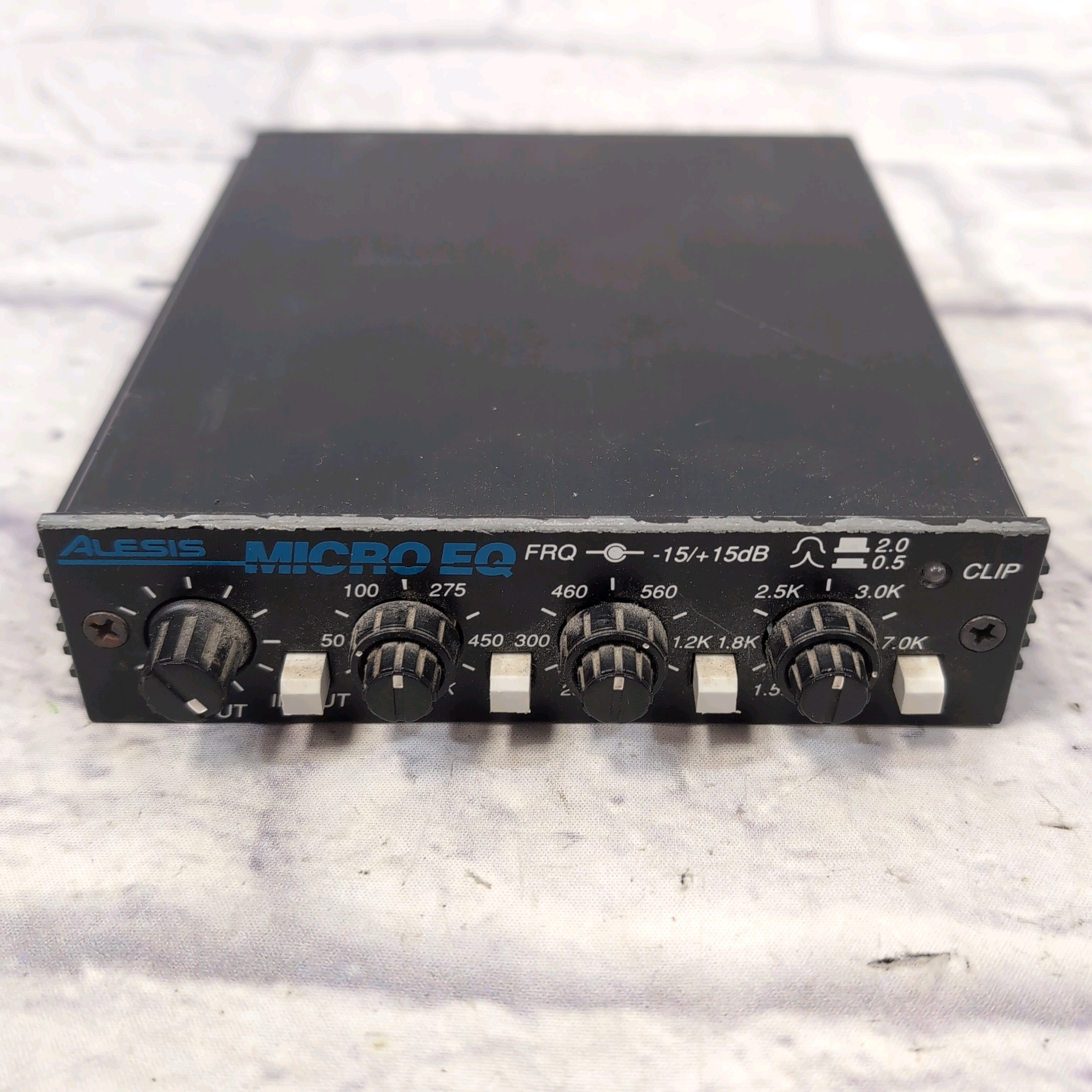 パラメトリックイコライザー alesis MICRO EQ ALESIS通電OK パラメトリックイコライザー alesis MICRO EQ ALESIS通電OK