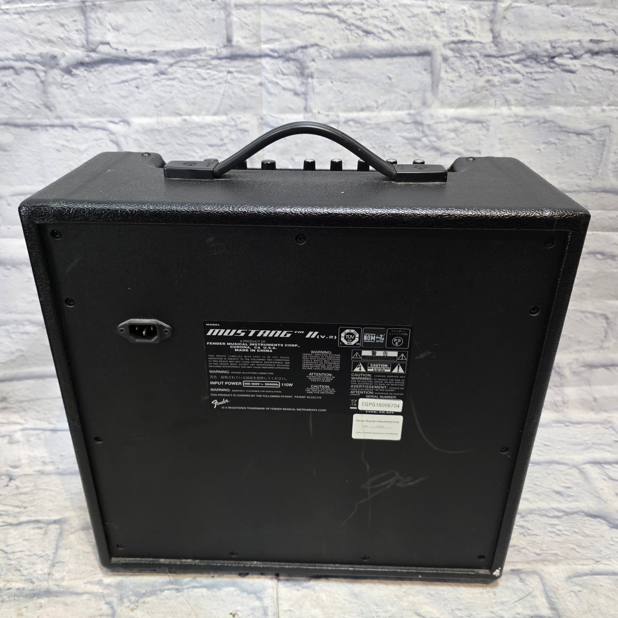 Fender  Mustang v.2 Guitar Combo Amp