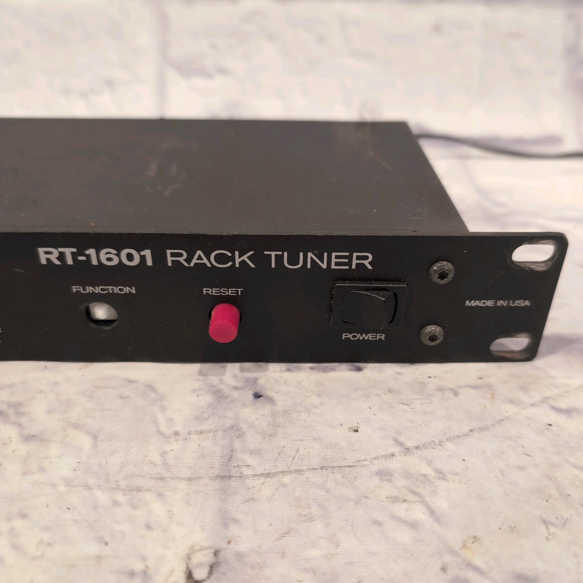 Sabine RT-1601 Rack Tuner