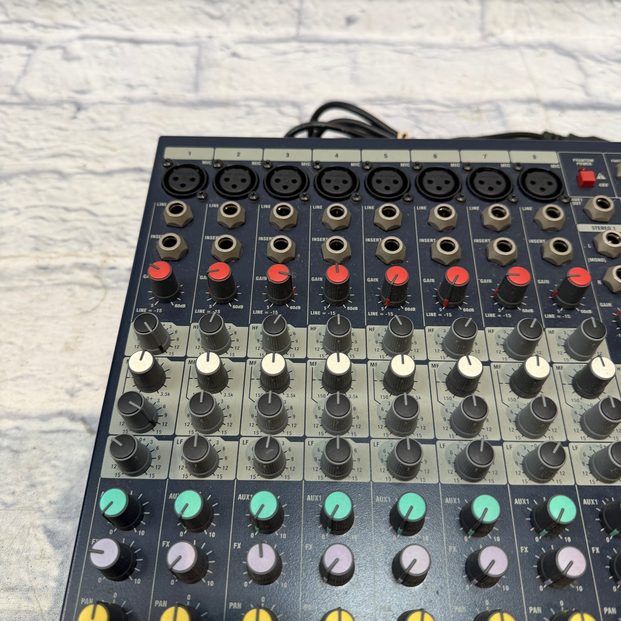 Soundcraft EFX 8 Mixer