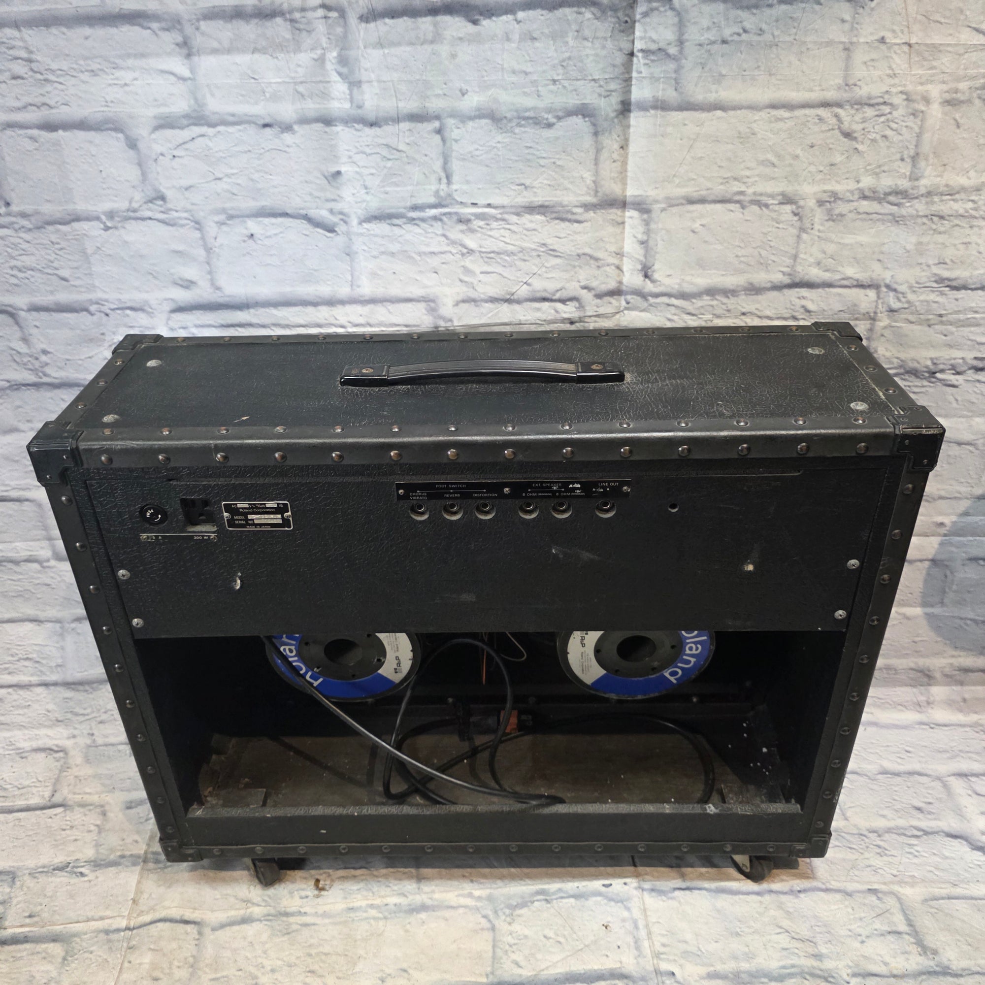 Vintage 1980 Roland Jazz Chorus 120 Guitar Combo Amp