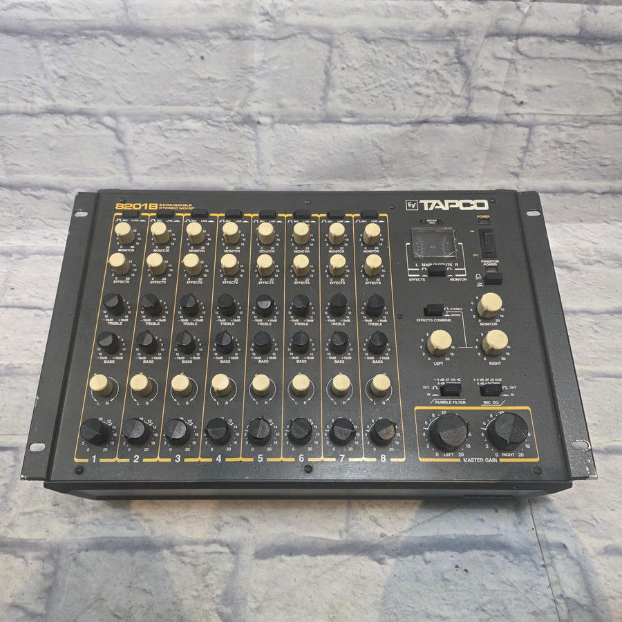 Tapco EV - 8201B  Powered Mixer