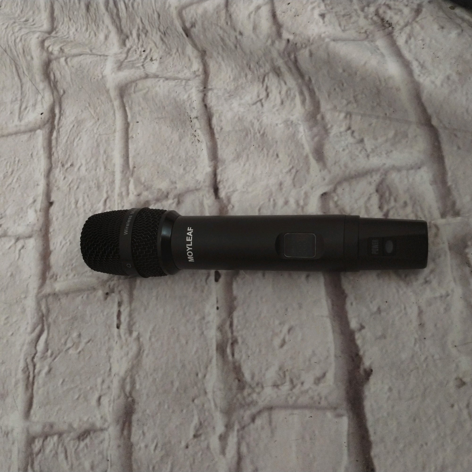 Unknown Wireless Microphone Set