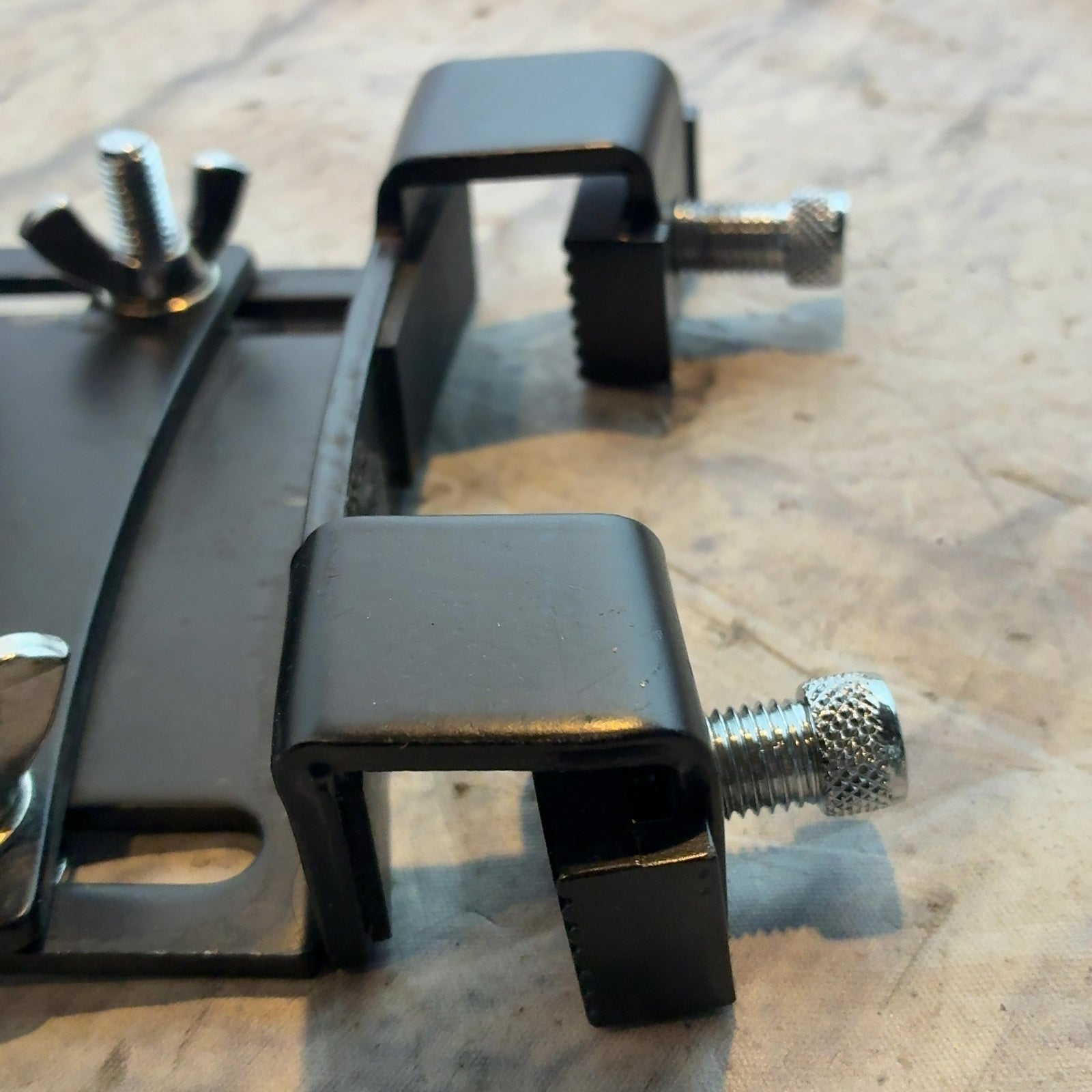Amazon Bass Drum Lifter Drum Accessory