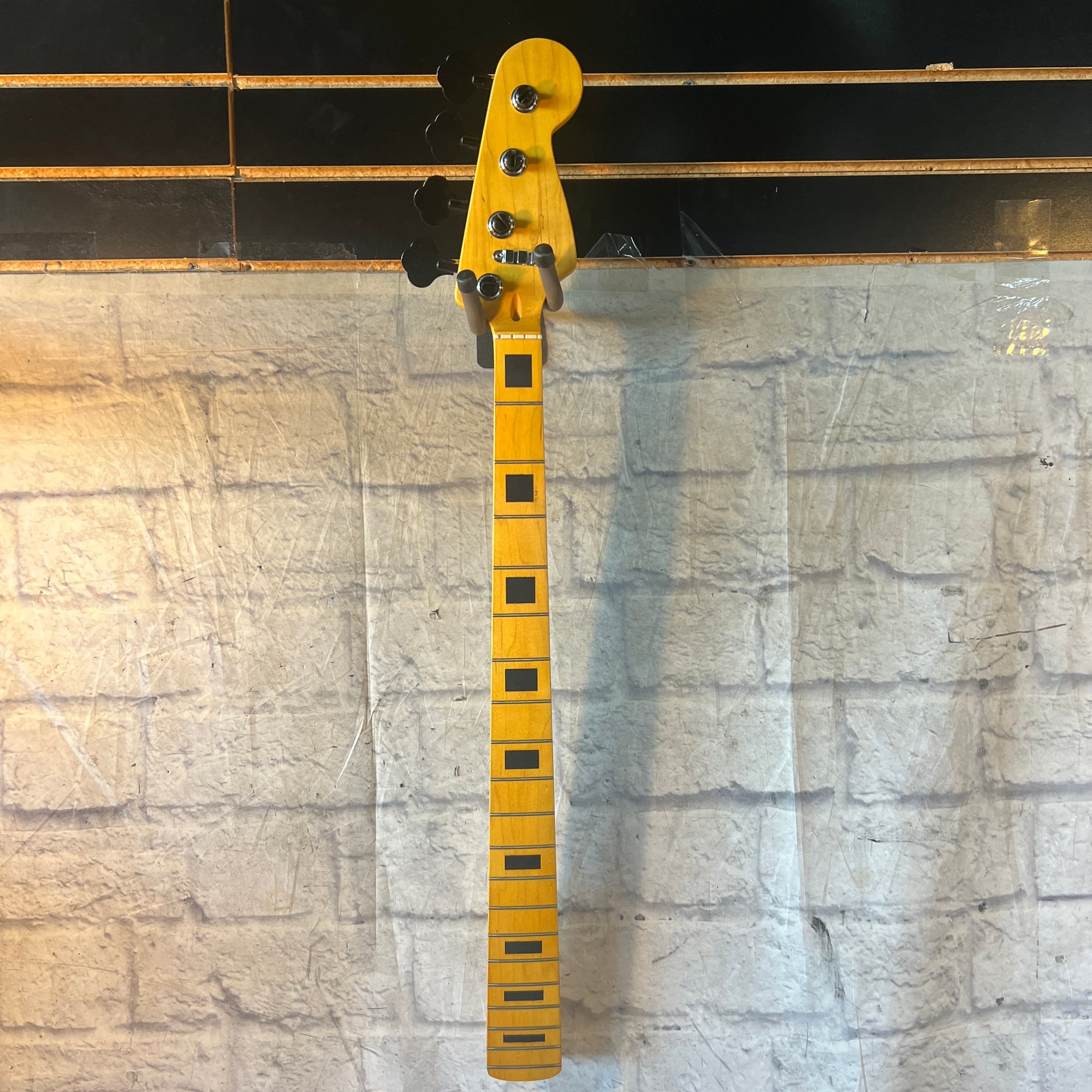 Unknown 4-String Bass Guitar Neck Maple Block Inlays