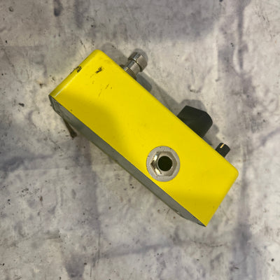 Donner Yellow Fall Delay Pedal