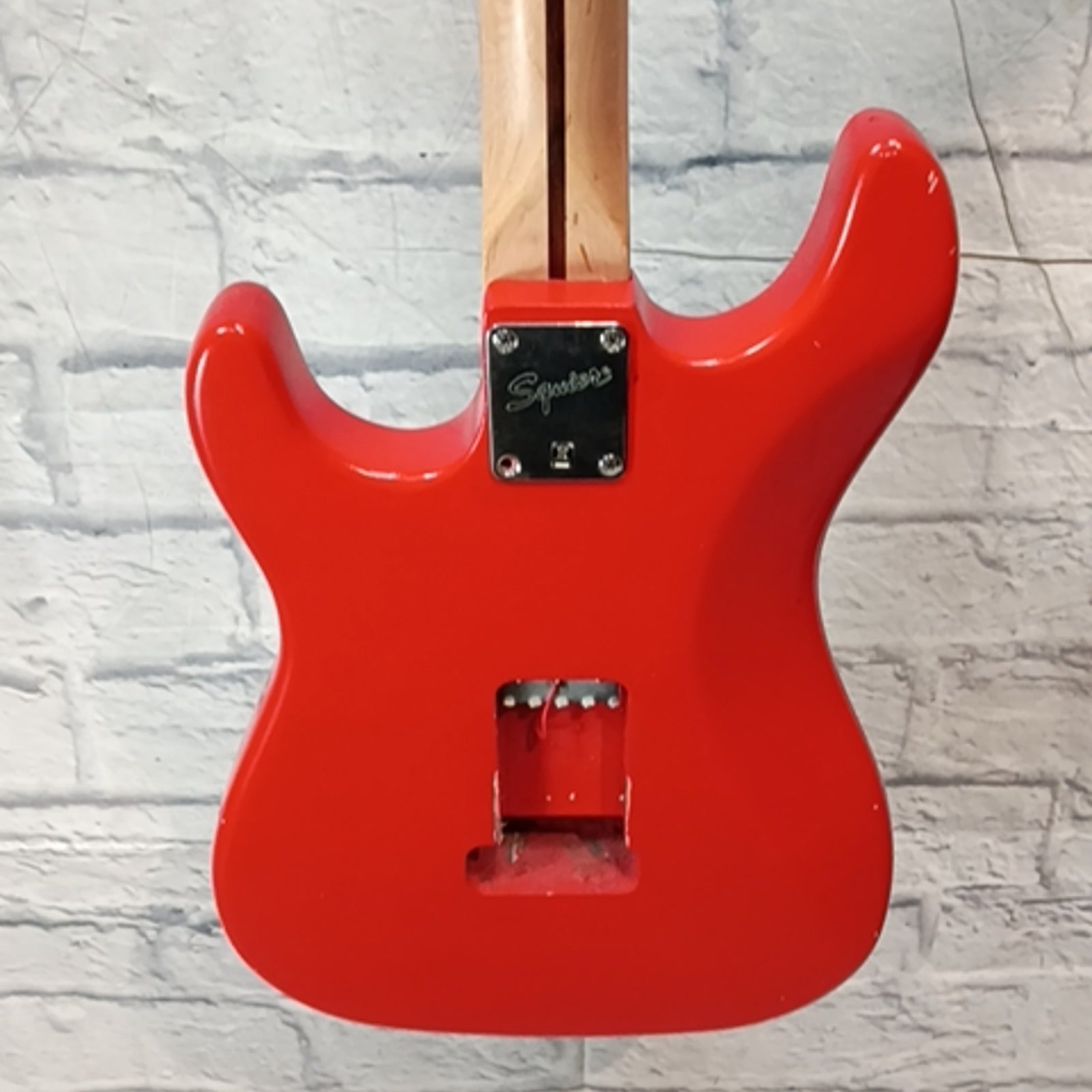 Squier Affinity Stratocaster Husk Electric Guitar