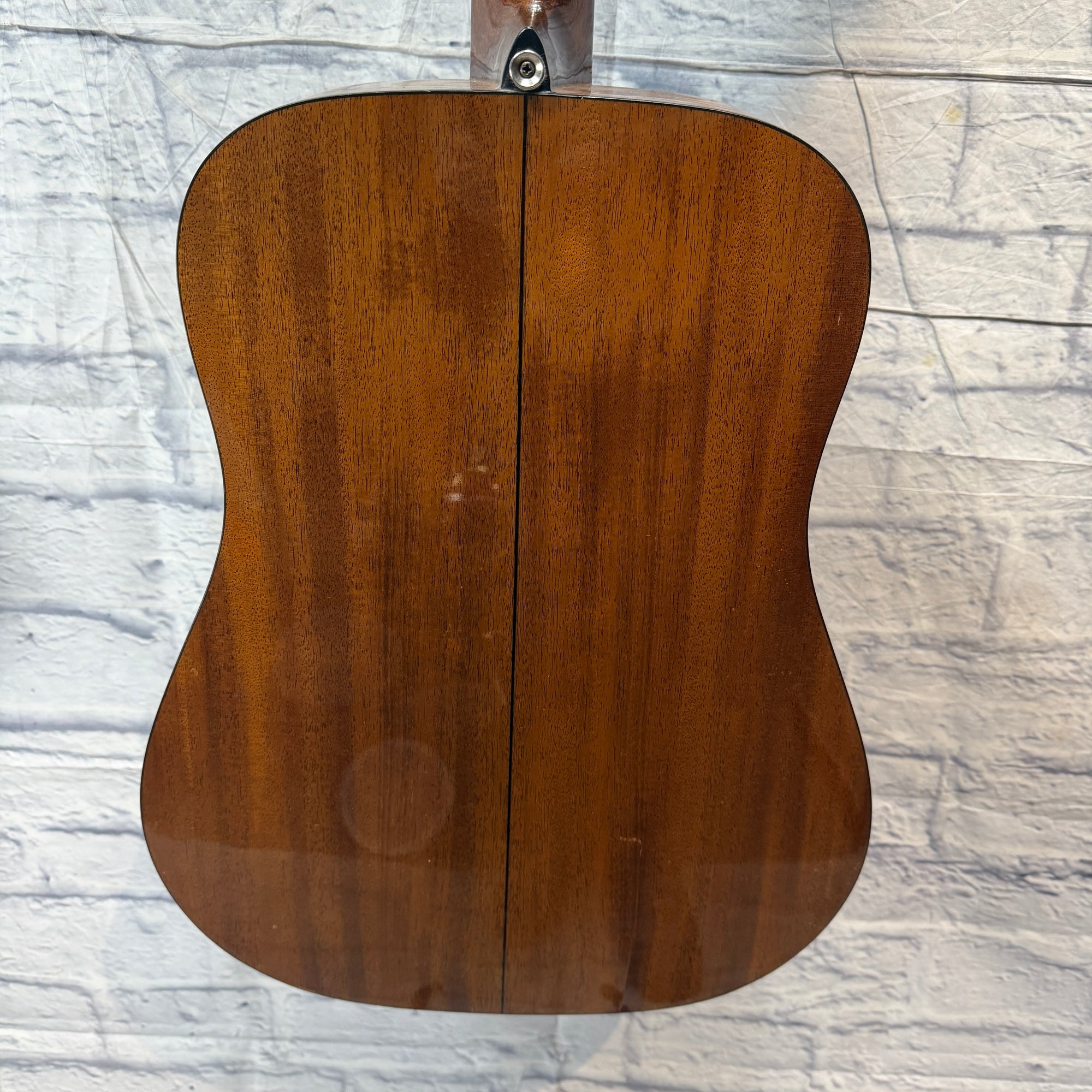 Alvarez Model 5221 Mahogany Lefty 12 String Acoustic Guitar