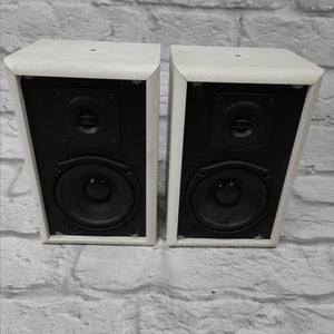 Unknown White Near Field Monitors (Pair)