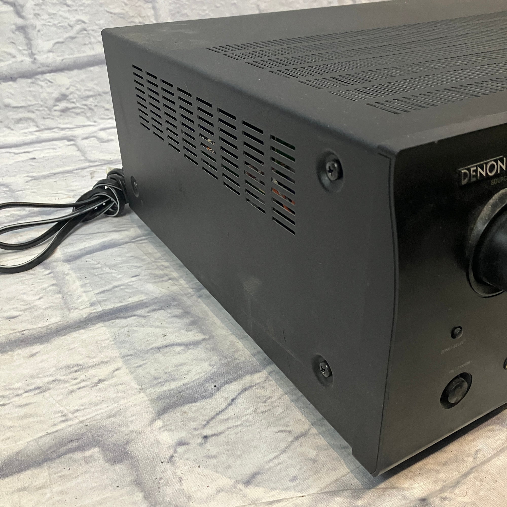Denon AVR-1911 7.1 Ch HDMI A/V Home Theater Receiver