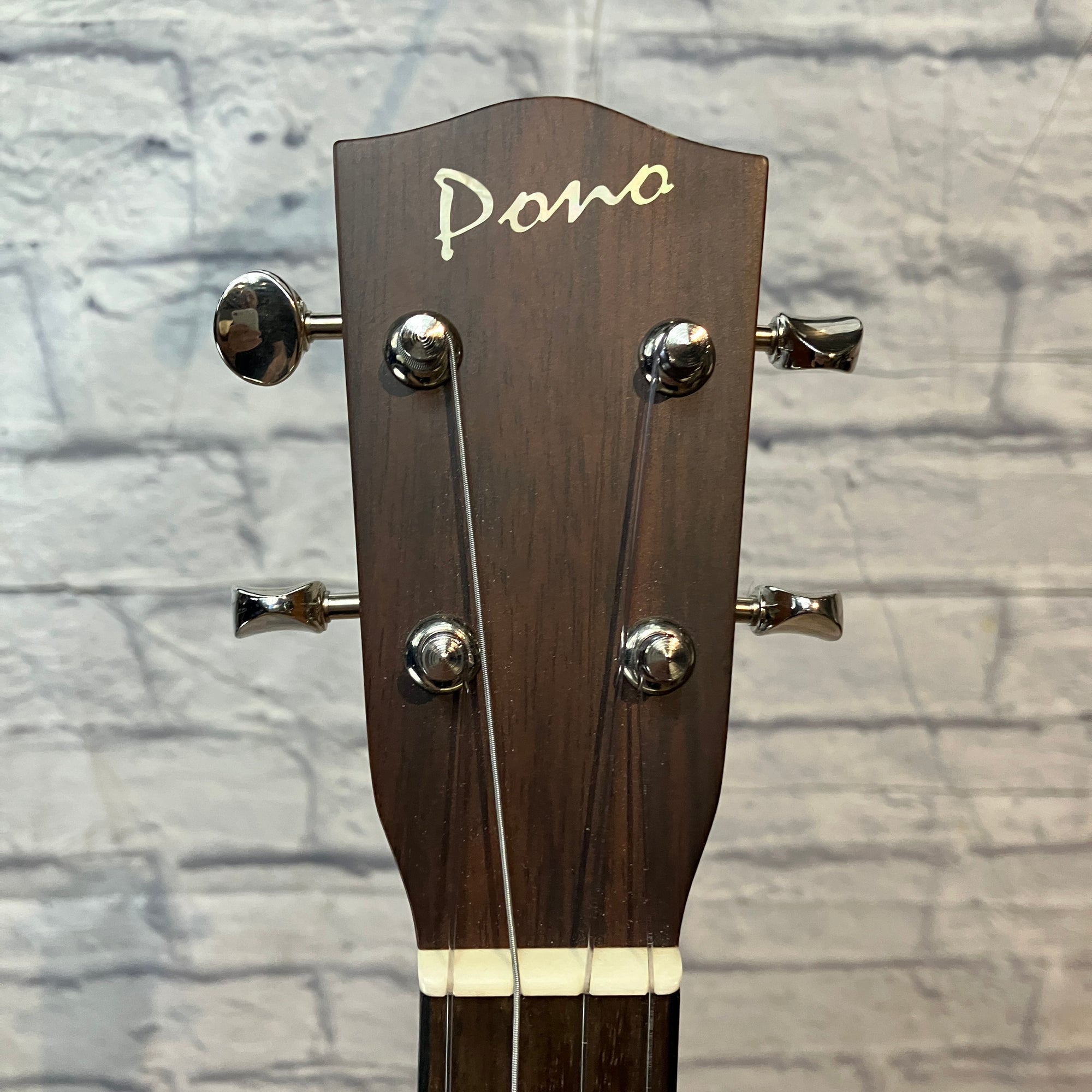 Pono MT Tenor Ukulele w/ bag