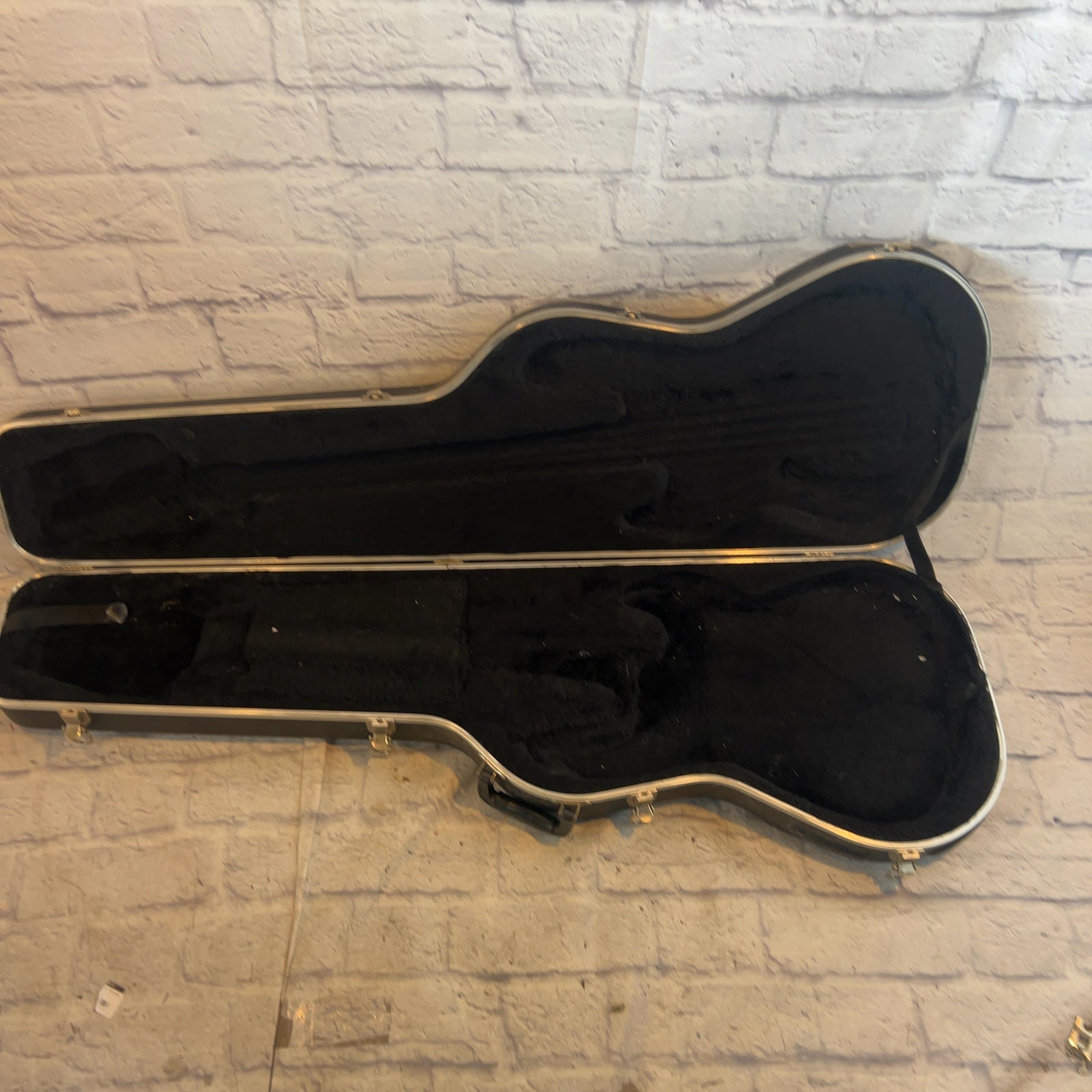 Fender Molded Hard Shell Bass Case
