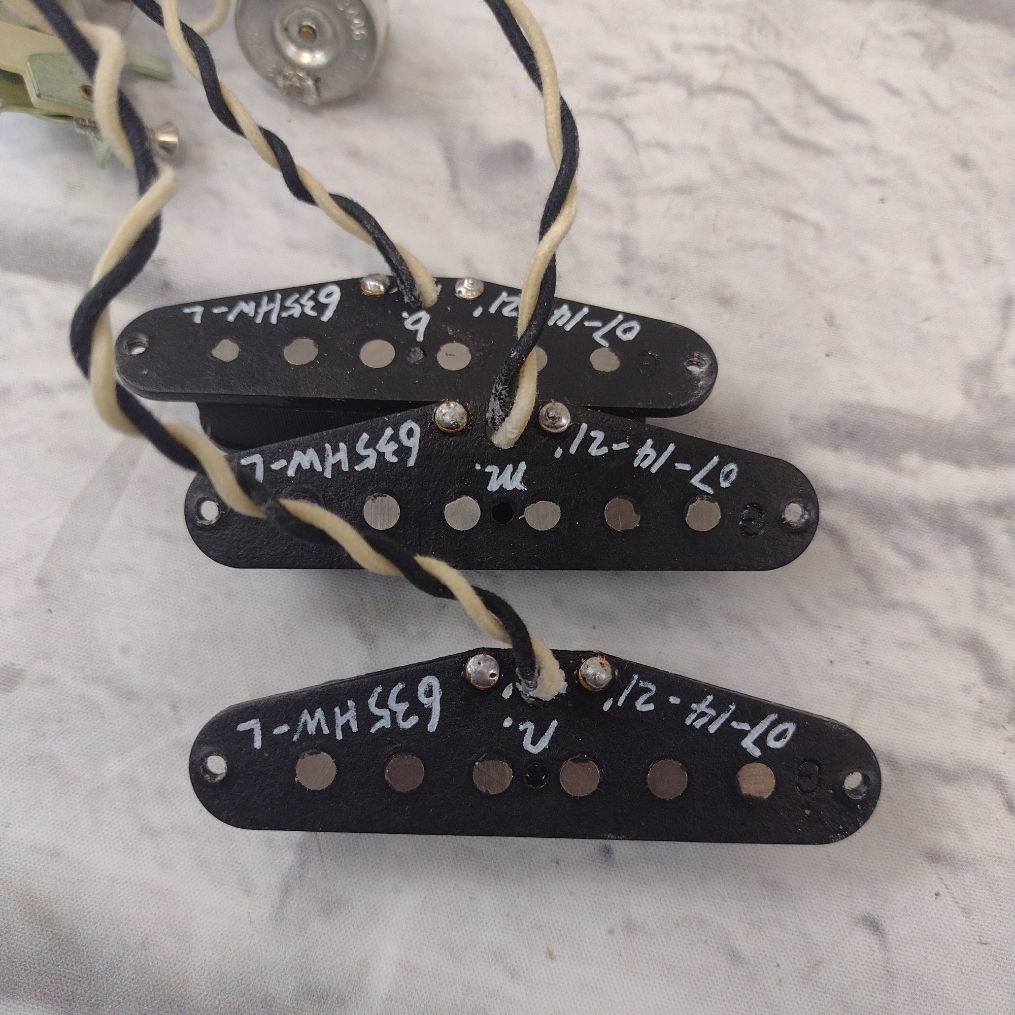 Genesis Pickups 635 Custom Left Handed Silver Sky Pickup Set