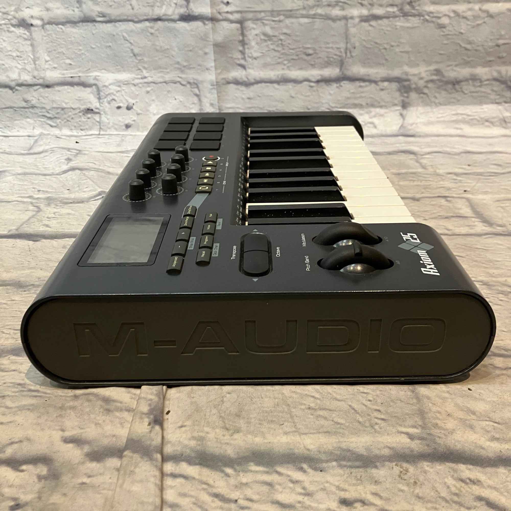M-Audio Axiom 25 MIDI Controller USB