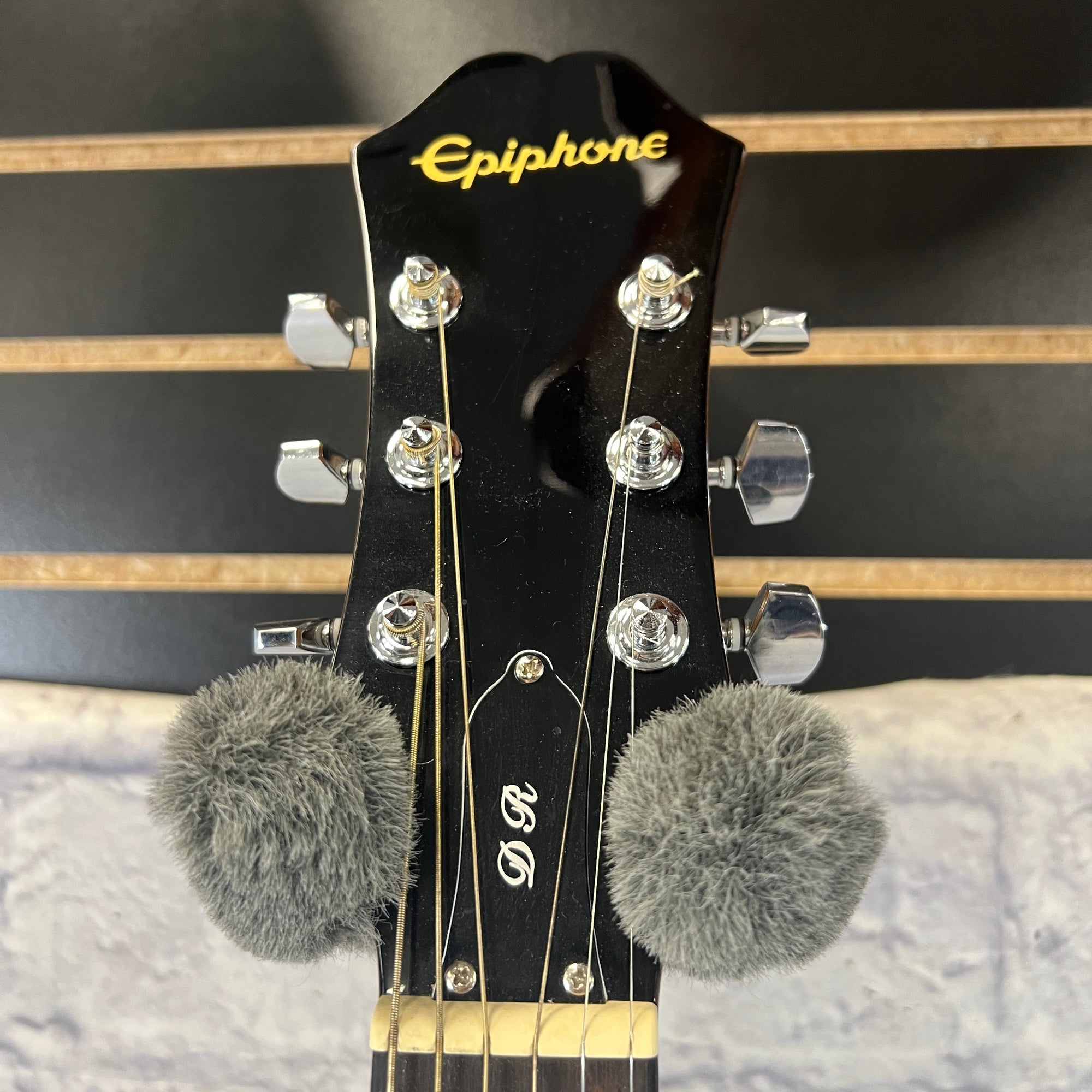 Epiphone PR-150 VS Dreadnaught Acoustic Guitar