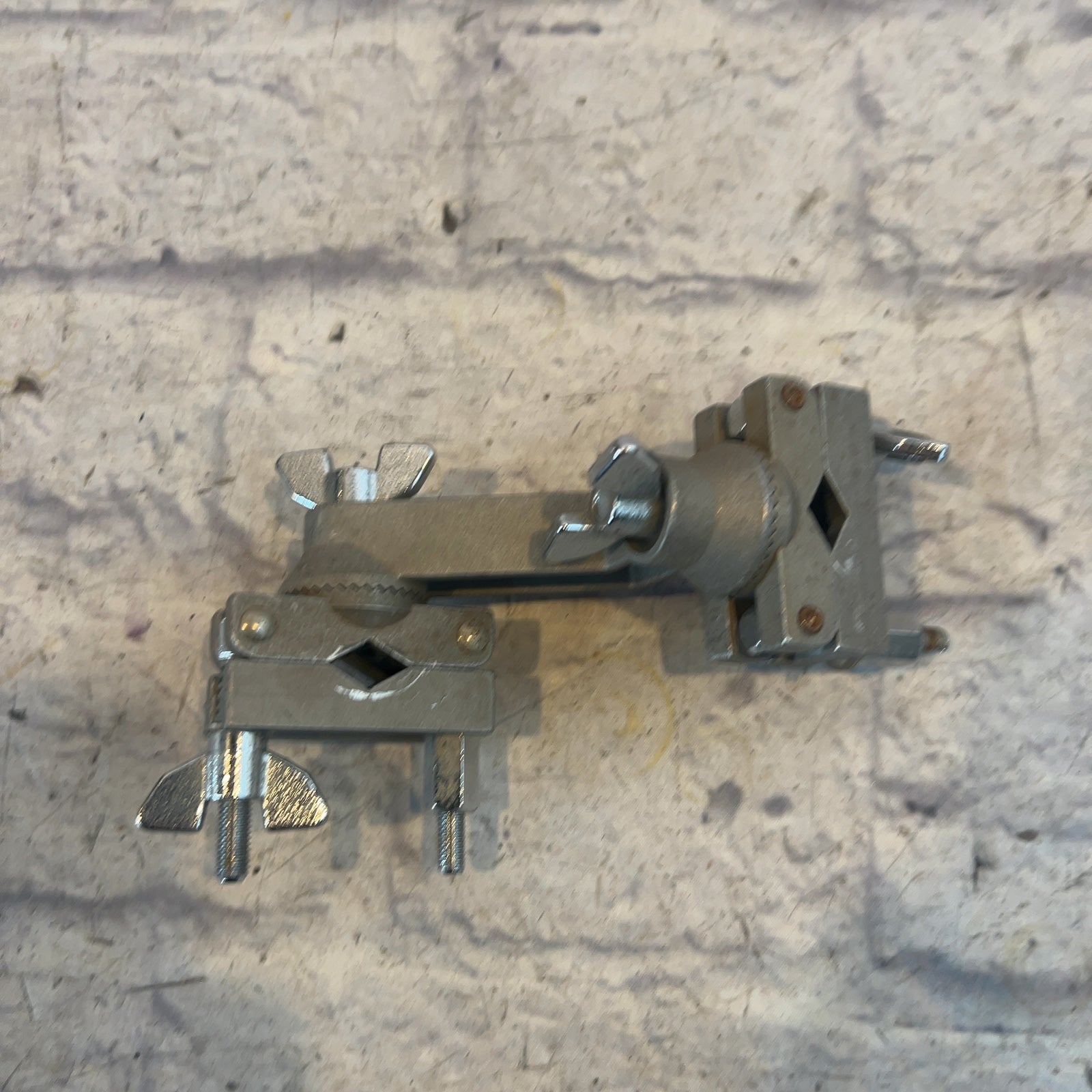 Unknown Drum Clamp