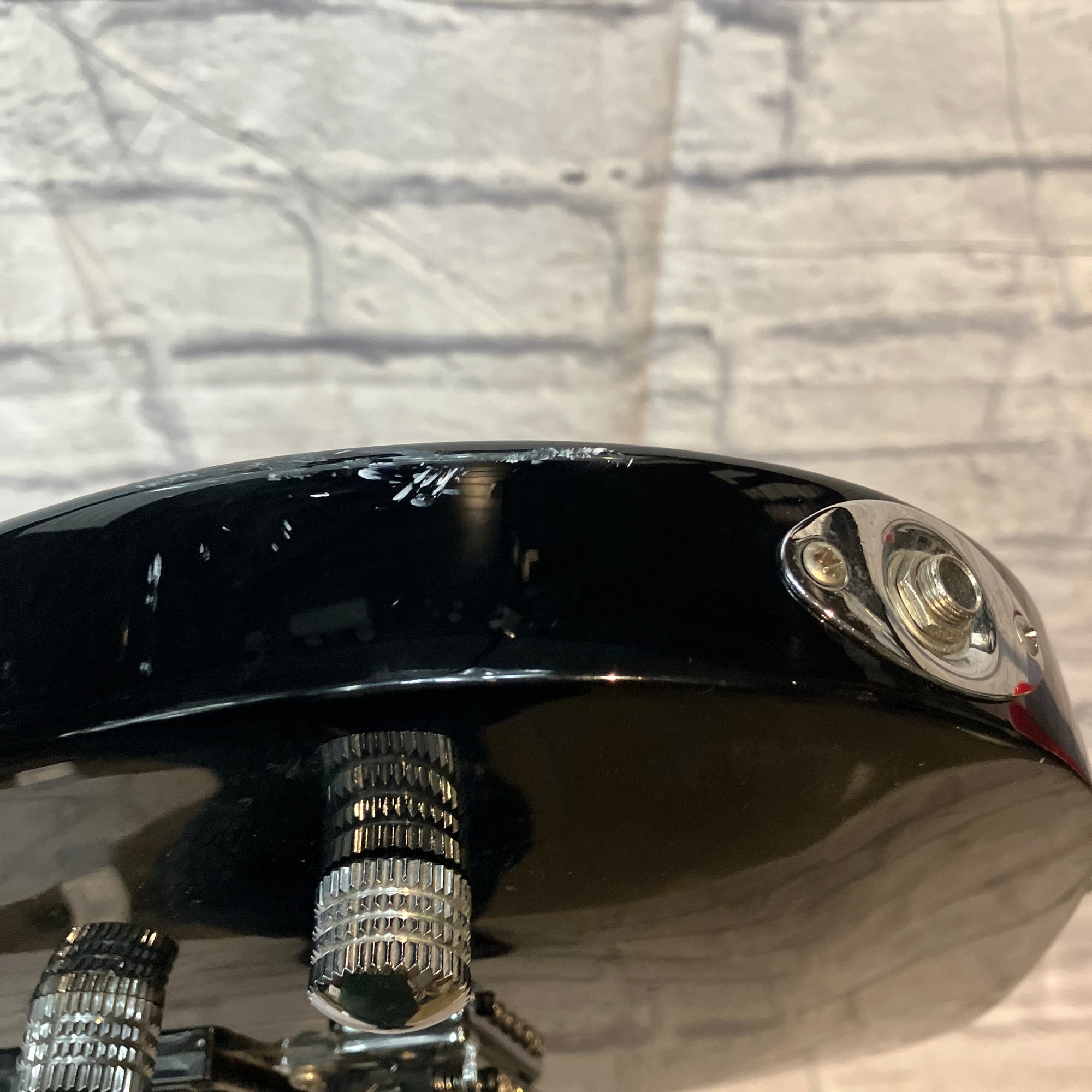 Laguna LE300 Electric Guitar