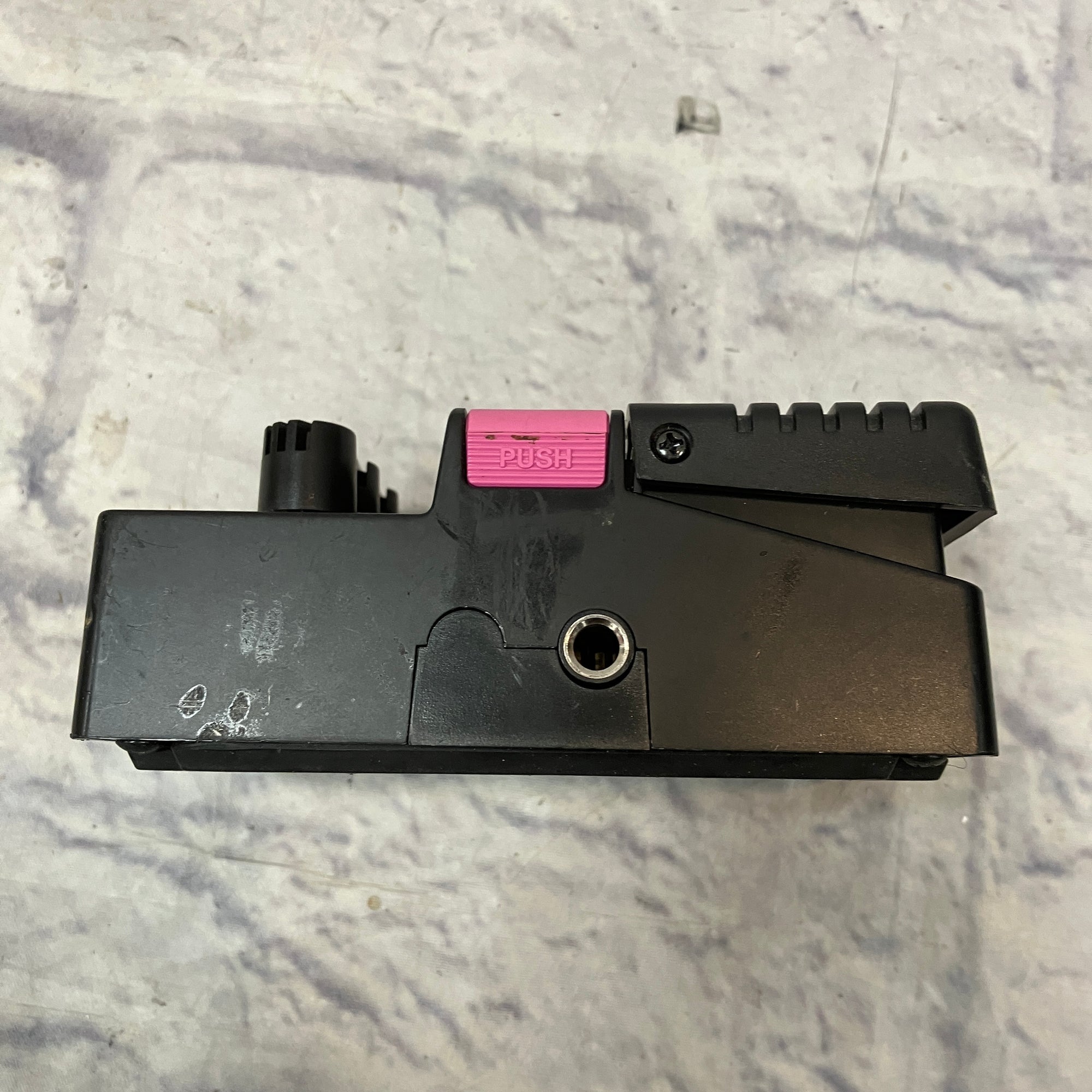 Arion Tubulator MET-1  Effects Pedal