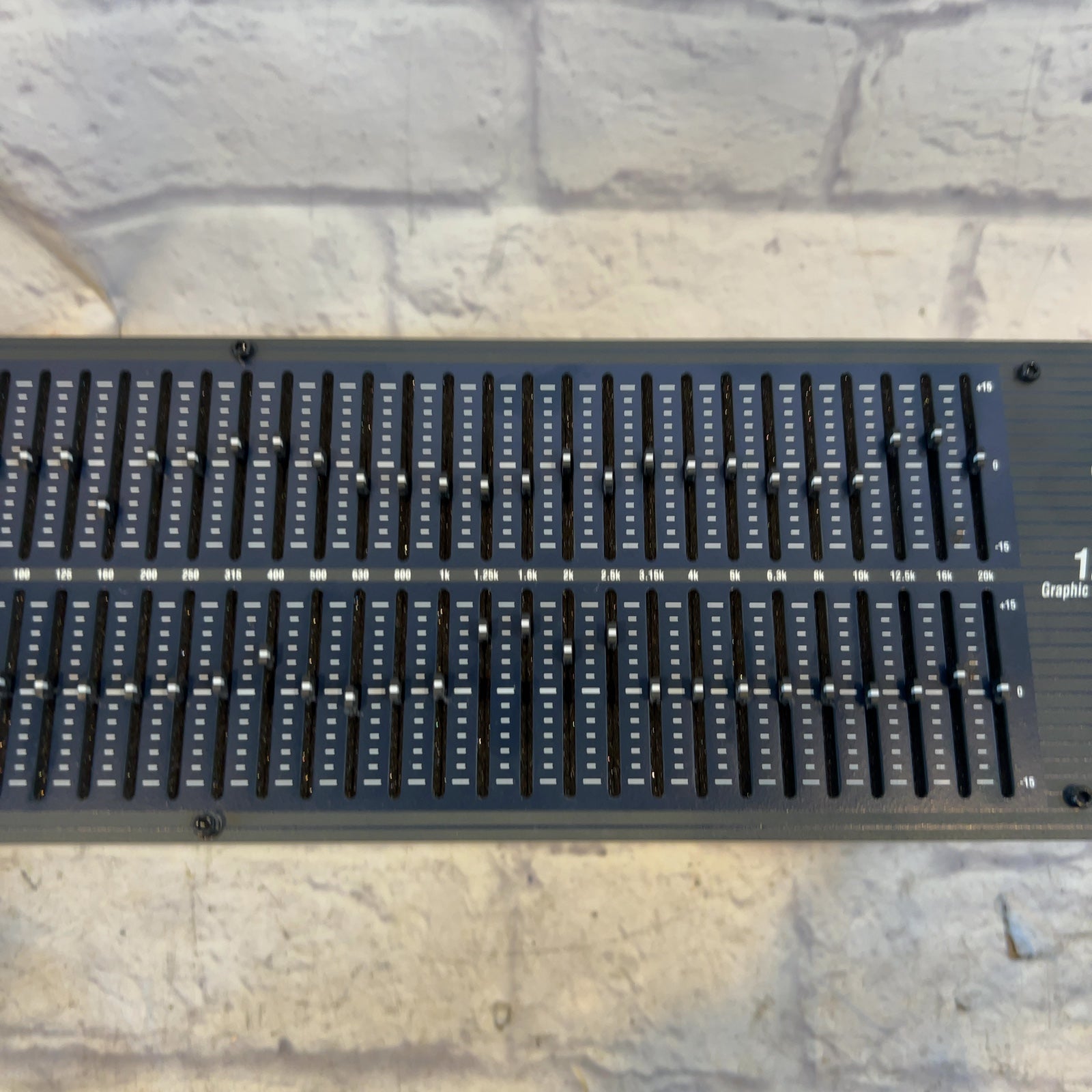 DBX 1231 Dual Equalizer Rack EQ