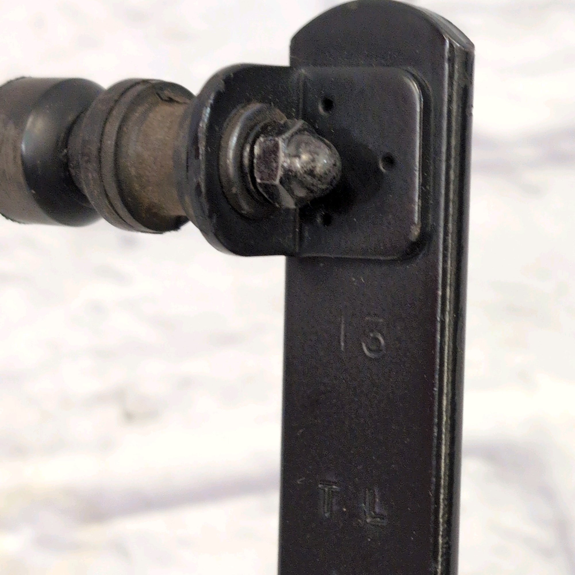 Tama 13 Suspension Mount