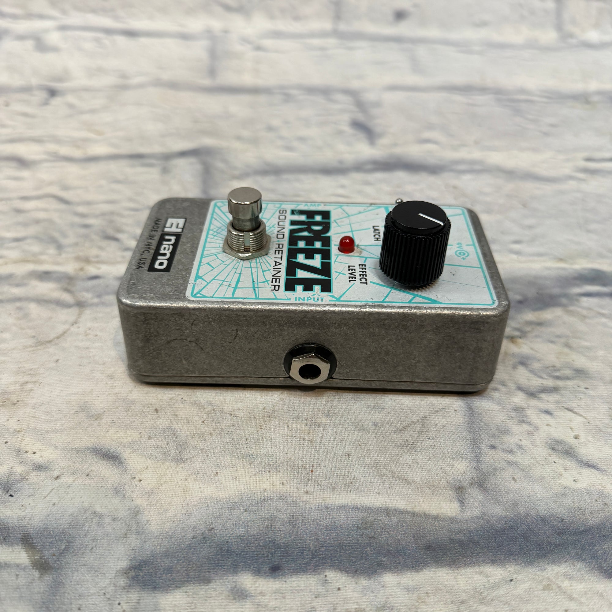 Electro-Harmonix Freeze Reverb Pedal