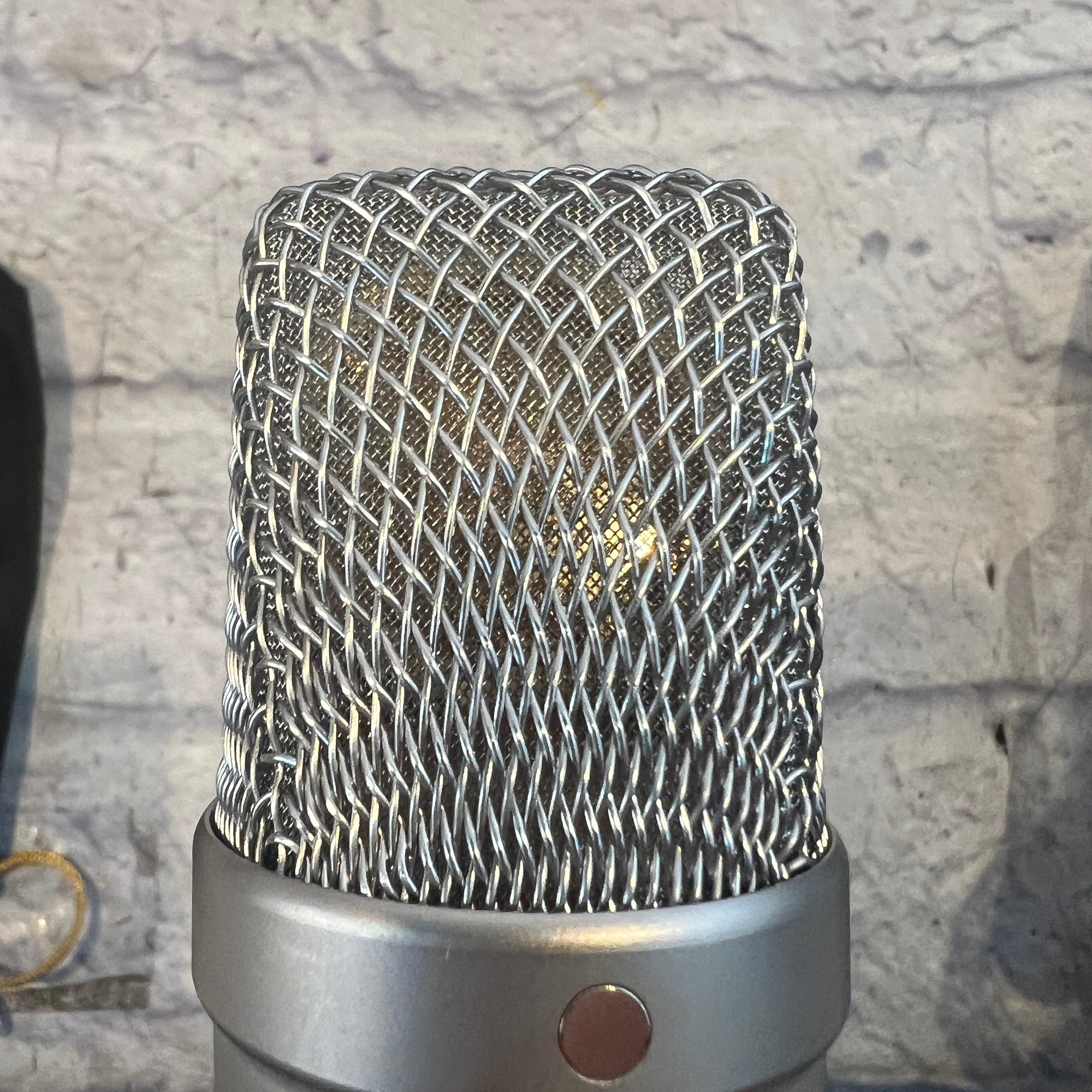 Rode NT-1A Condenser Microphone Pack with Shock Mount