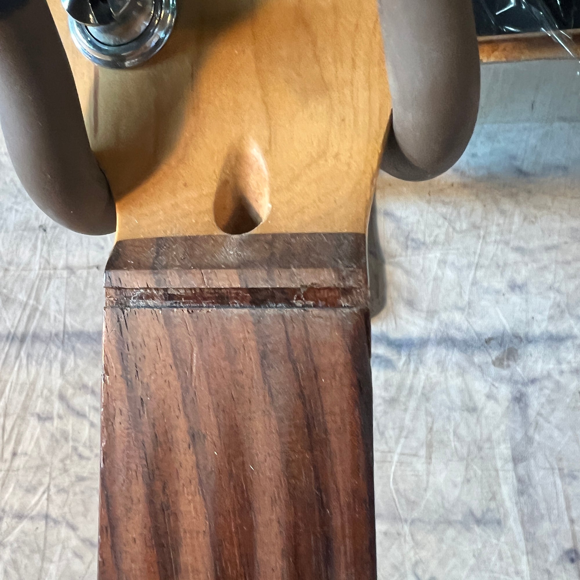 Unknown 4 String Bass Guitar Neck with Rosewood Fretboard