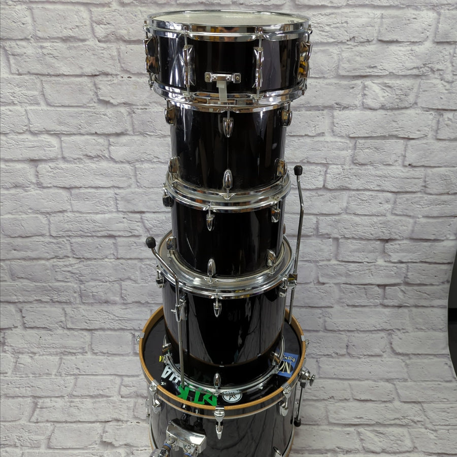 Yamaha Rydeen 5pc Drum Kit 22 12 13 16 with 14in Snare