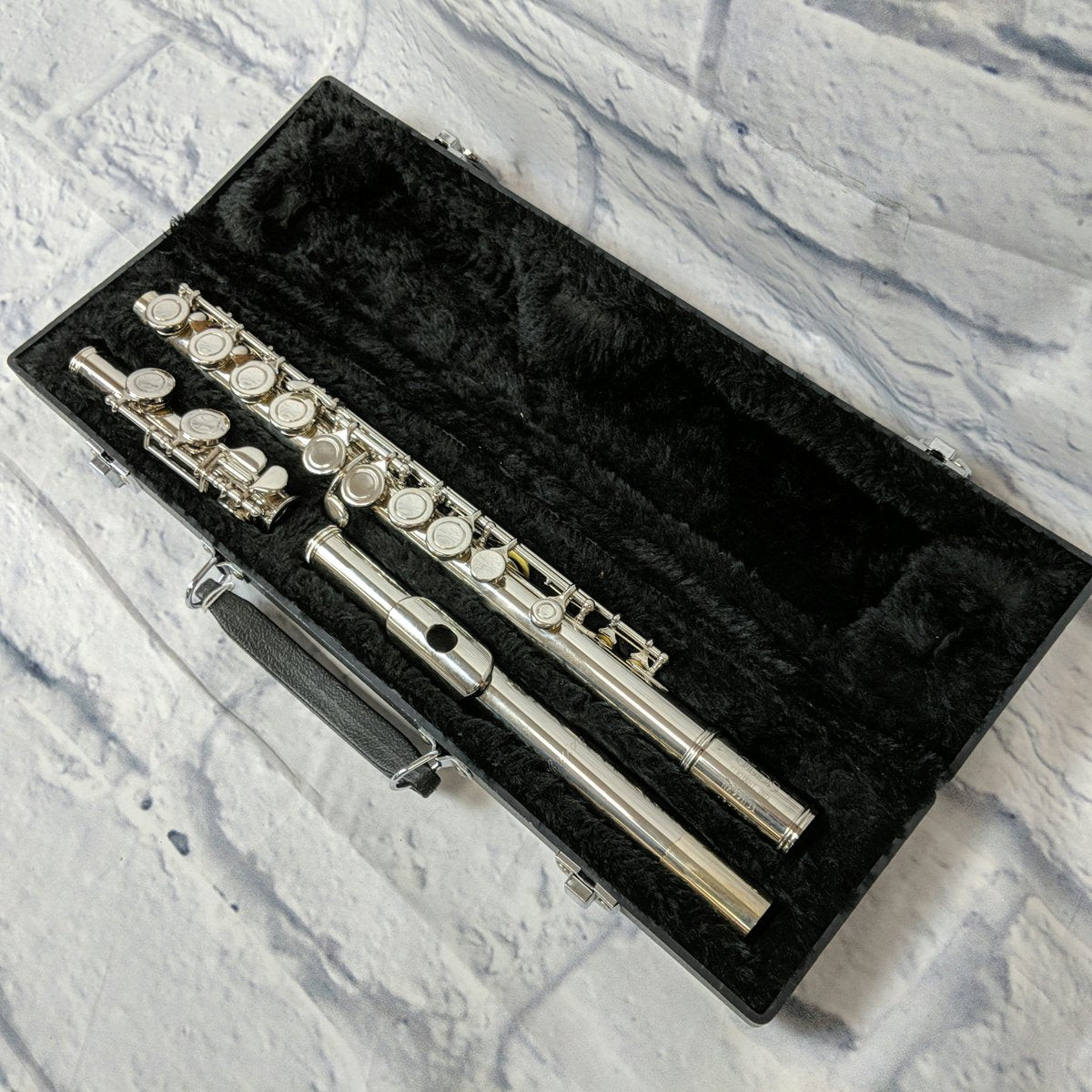 Olds Flute Outfit w/case I93716