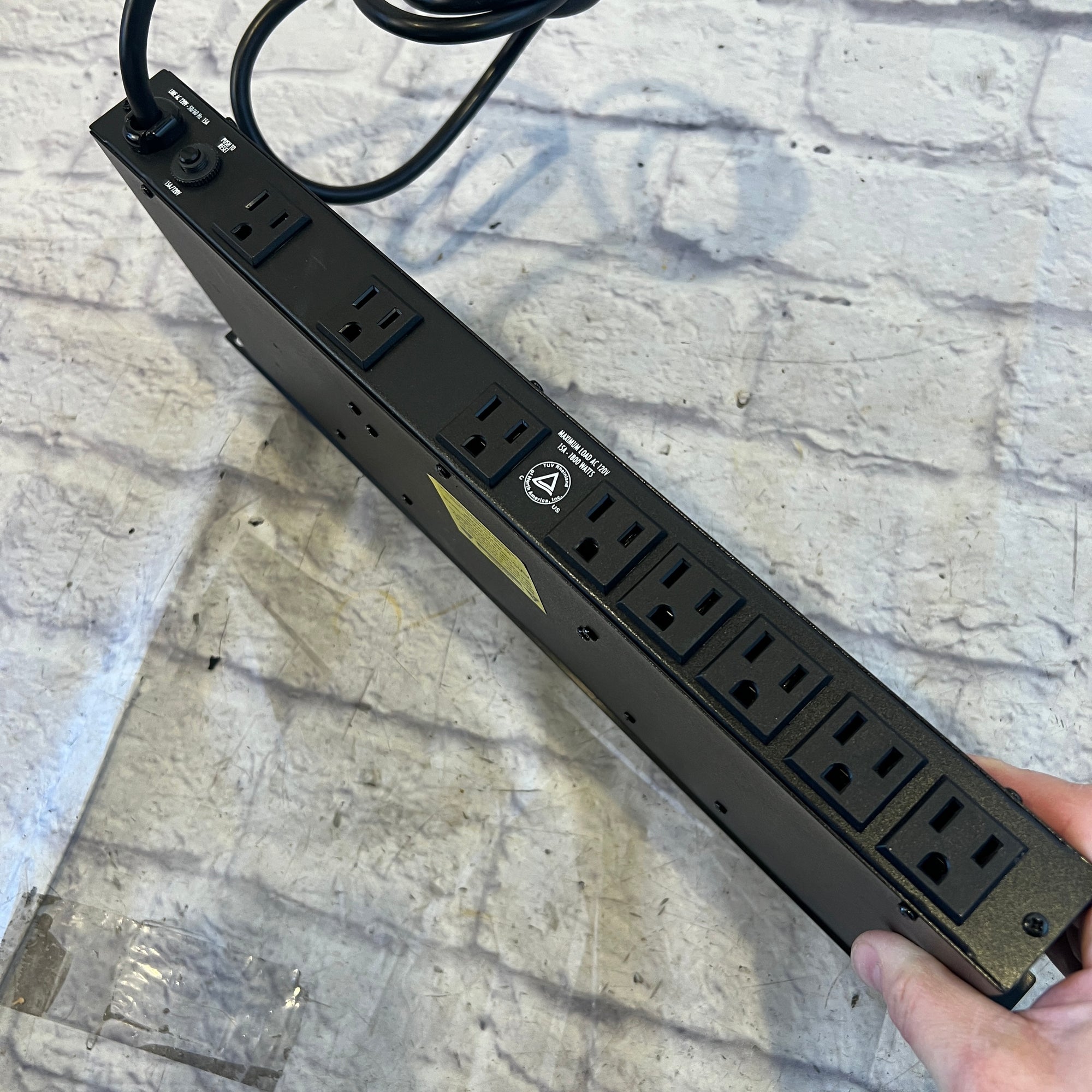 Furman M8LX Power Conditioner with Lights