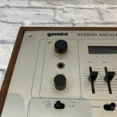 Gemini MX-9900 Stereo Equalizer Mixer with Echo