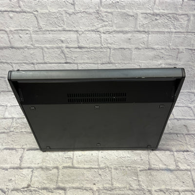 Behringer PMP6000 Powered Mixer