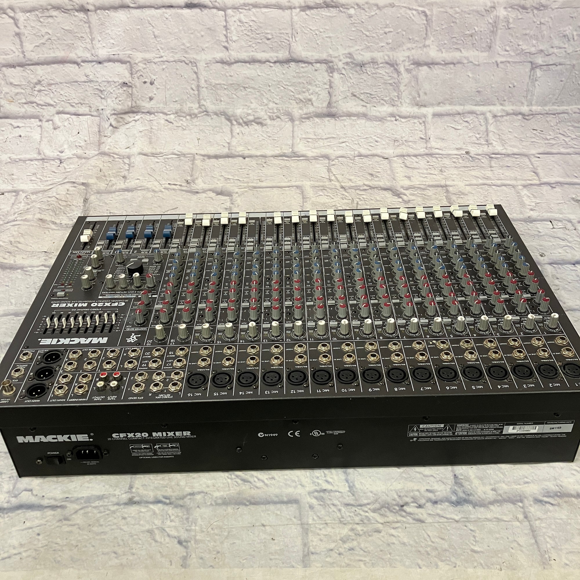 Mackie CFX20 20 Channel Mixing Desk